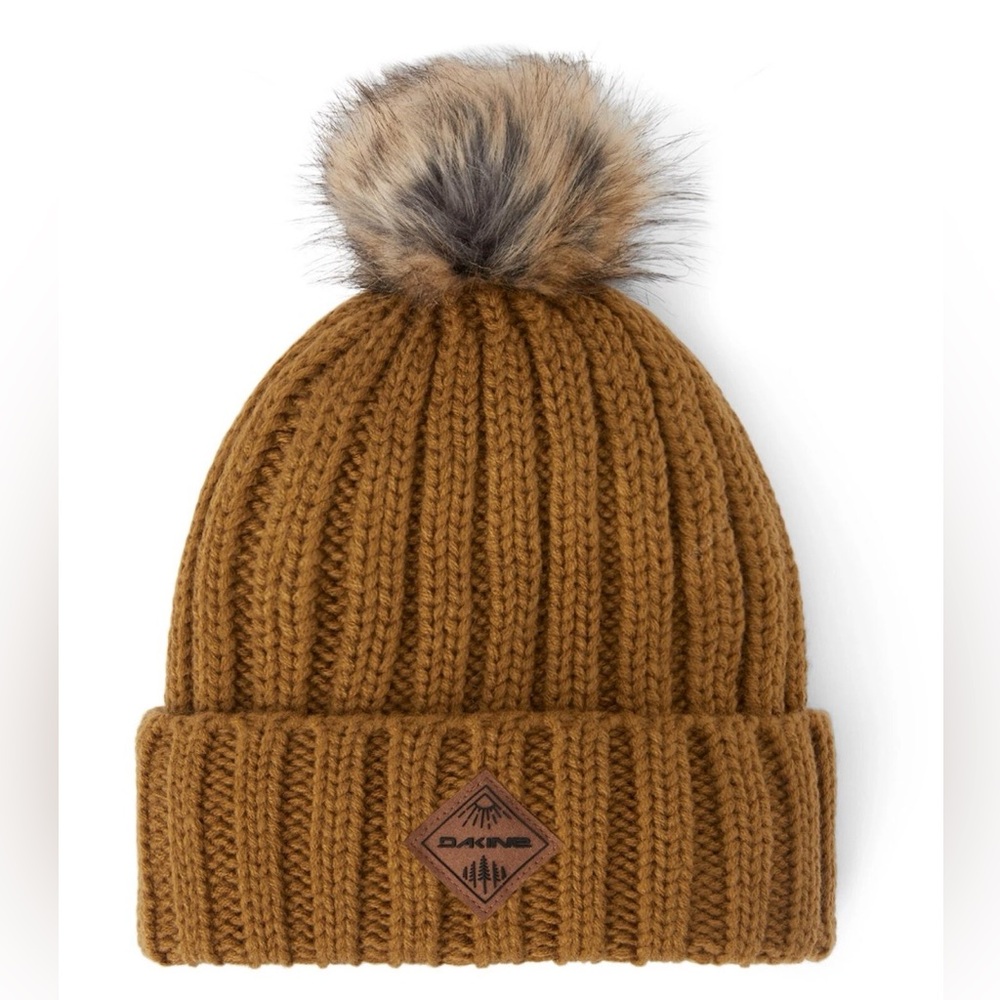 NWOT-Dakine Kylie Acrylic Ribbed Knit Cuff Fleece Lined Pom Beanie Rubber
